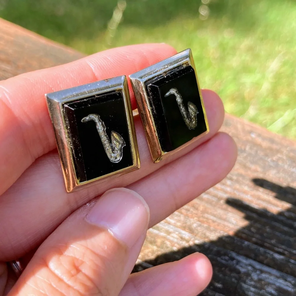 Vintage Black Glass Etched Saxophone Silver Tone Cufflinks